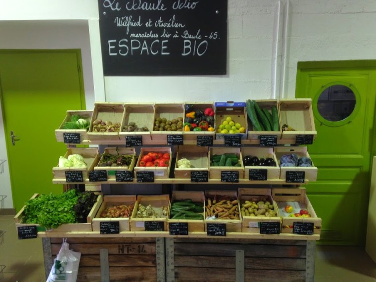 produits locaux : les légumes bio de Baule Bio. Pommes, poires et produits du terroir du Val de Loire